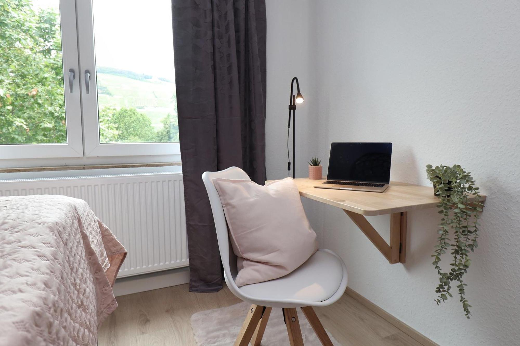 Design Am Rhein - Traumlage Rheinufer I Kueche I Oeffentl Parkplaetze Apartment *